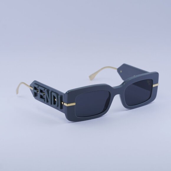 Fendi FE40133I 20A Sunglasses Grey/Gold Rectangle Frame, Smoke Lenses - Picture 8 of 10